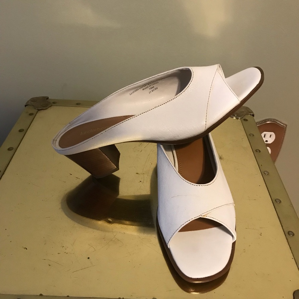 Sandal